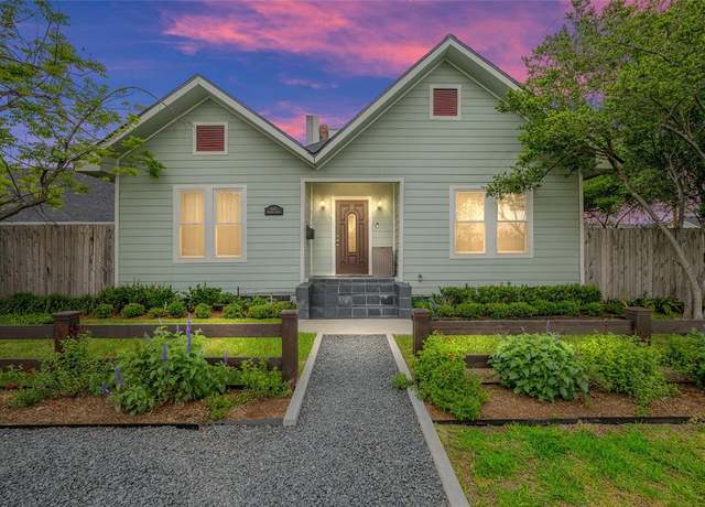 Property at 1002 Dunbar St, Houston, TX 77009, 3 beds, 2 baths