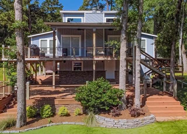 Property at 470 S Lakeview Dr, Point Blank, TX 77364, 3 beds, 3 baths