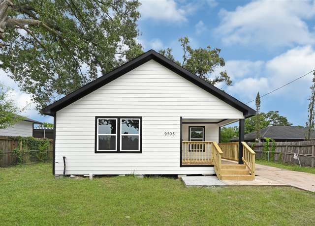 Property at 9705 Peachtree St, Houston, TX 77016, 3 beds, 2 baths