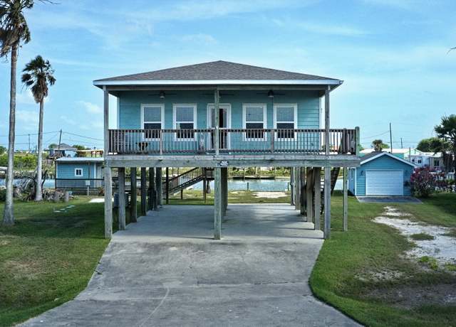 Property at 713 Copano Cove Rd, Rockport, TX 78382, 2 beds, 2 baths