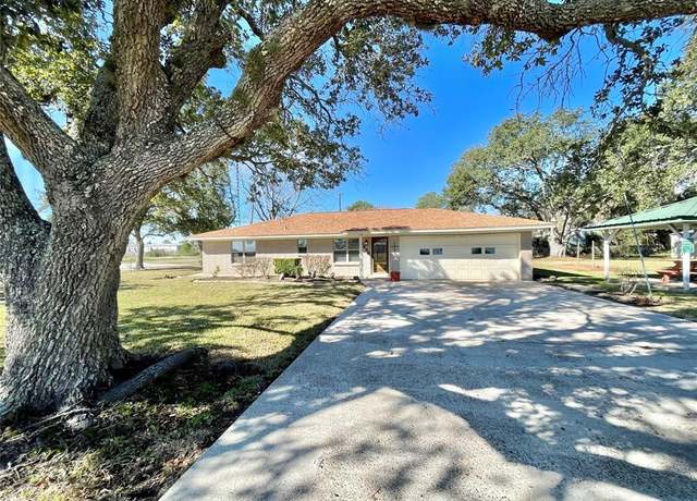 Property at 1438 Park St, Winnie, TX 77665, 3 beds, 2.5 baths
