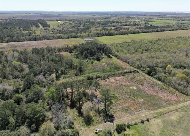 Property at 723 Haynes Rd, Anahuac, TX 77514