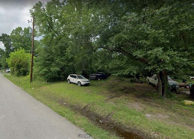 Property at 0 S 12th St, Conroe, TX 77301