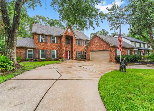 Property at 2910 Highland Laurels Dr, Houston, TX 77345, 5 beds, 2.5 baths