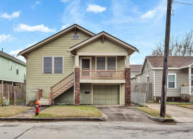 Property at 4329 Avenue S 1/2 Ave, Galveston, TX 77550, 2 beds, 2 baths