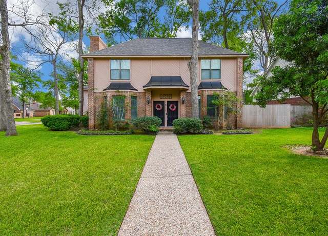 Property at 1611 N Hearthside Dr, Richmond, TX 77406, 4 beds, 3.5 baths