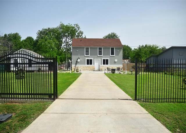 Property at 275 Georgia St, Houston, TX 77029, 3 beds, 2 baths