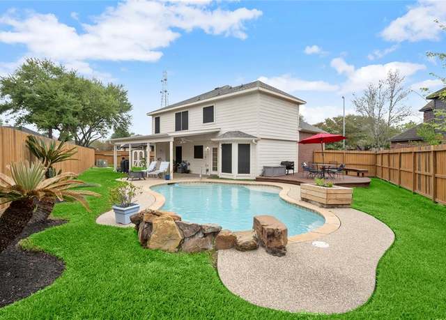 Property at 14919 Lindenbrook Ln, Houston, TX 77095, 4 beds, 2.5 baths