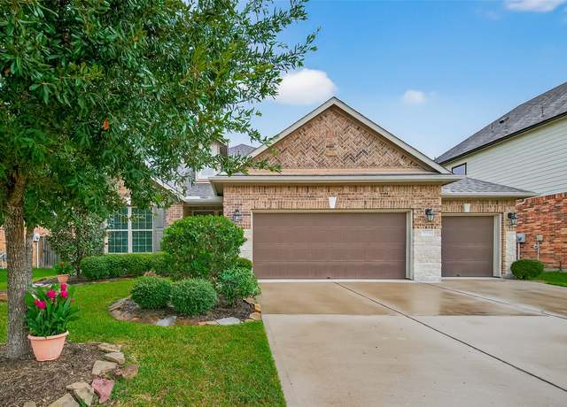 Property at 18526 Waterfall Creek Way, Cypress, TX 77429, 3 beds, 2 baths