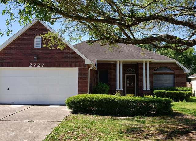 Property at 2727 N Larkspur Cir, Pearland, TX 77584, 2 beds, 2 baths