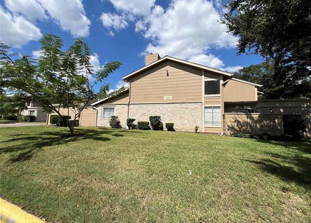 Property at 2372 Woodland Park Dr #121, Houston, TX 77077, 3 beds, 2.5 baths