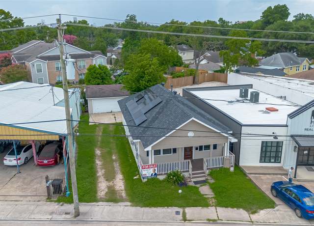 Property at 4519 N Main St, Houston, TX 77009, 2 beds, 2 baths