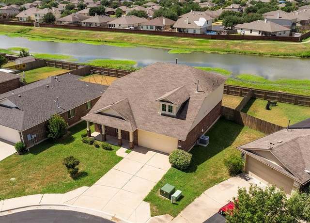 Property at 205 N Hunting Lodge Ln, Bastrop, TX 78602, 4 beds, 2.5 baths