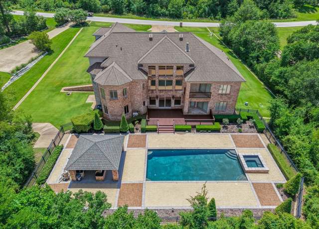 Property at 4727 Johnson Creek Loop, College Station, TX 77845, 4 beds, 4.5 baths