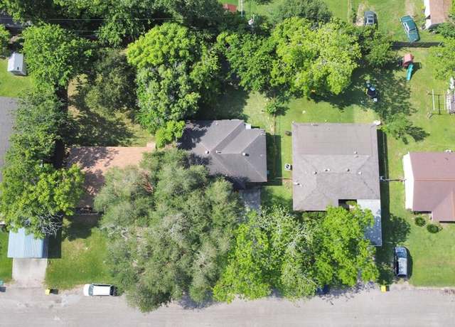 Property at 1905 Little St, La Marque, TX 77568, 4 beds, 2 baths