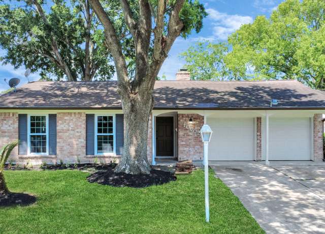 Property at 10602 Raydell Dr, Houston, TX 77031, 3 beds, 2 baths