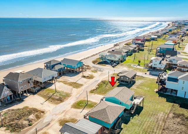 Property at 114 Beach Ave, Surfside Beach, TX 77541, 3 beds, 2 baths