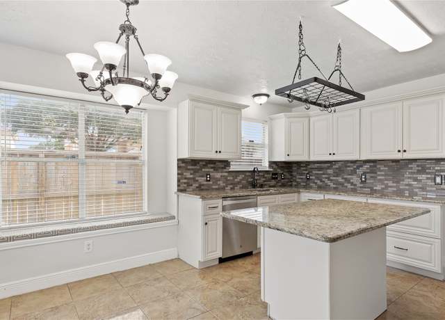 Property at 4602 Garden Meadow Dr, Katy, TX 77449, 3 beds, 2.5 baths