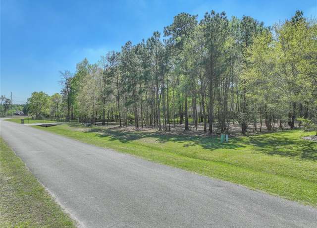 Property at 494 Angler Rd, Montgomery, TX 77316