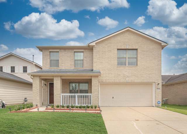 Property at 15222 Lynford Crest Dr, Houston, TX 77083, 4 beds, 2.5 baths