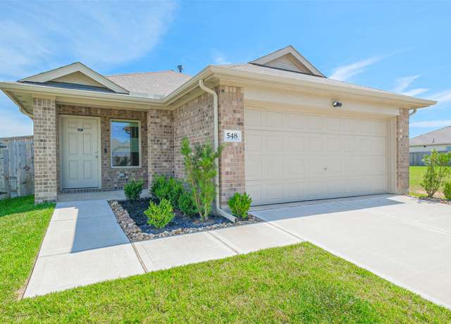 Property at 548 Flower Reed Ct, Magnolia, TX 77354, 3 beds, 2 baths