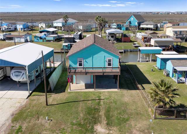 Property at 480 County Road 202, Sargent, TX 77414, 2 beds, 2 baths