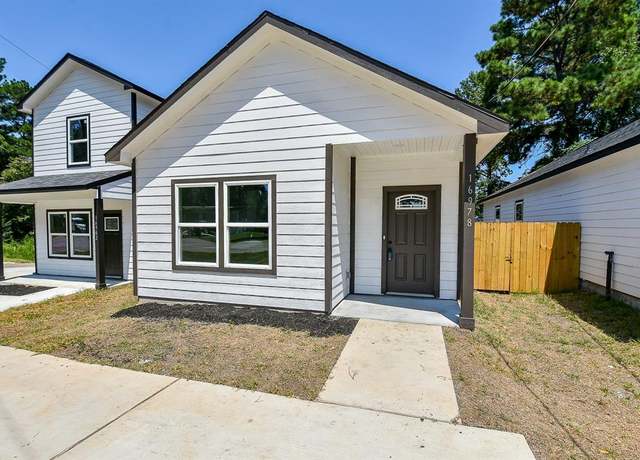Property at 16978 W Lynbrook, Montgomery, TX 77316, 3 beds, 2 baths