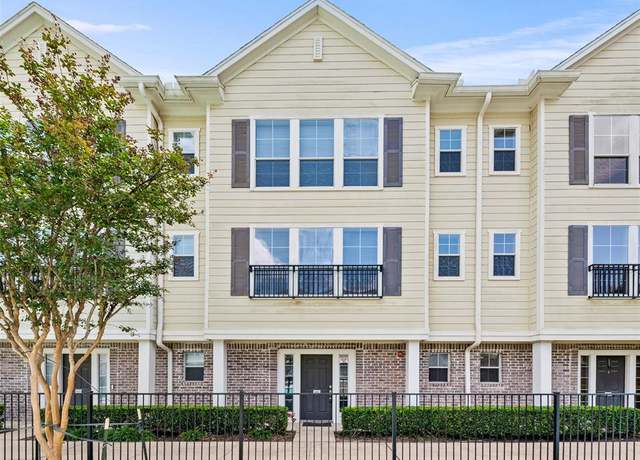 Property at 3001 Murworth Dr #1002, Houston, TX 77025, 2 beds, 2.5 baths