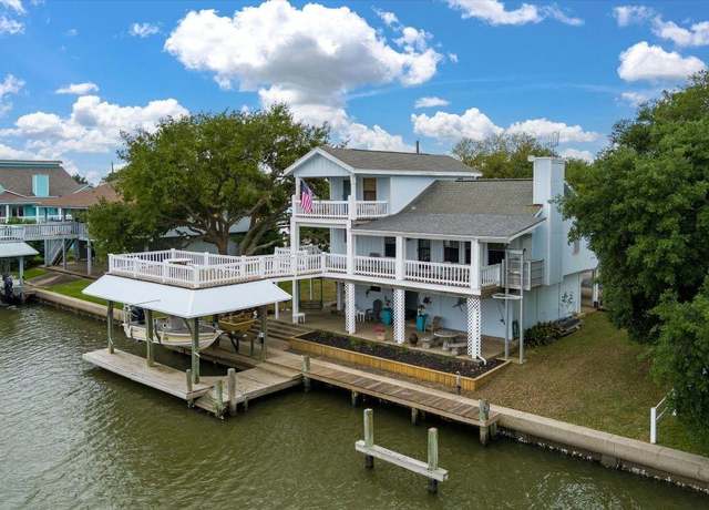 Property at 1220 Waterways Dr, Crystal Beach, TX 77650, 5 beds, 3.5 baths