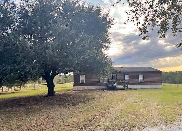 Property at 570 Four Notch Rd, Huntsville, TX 77340, 3 beds, 2 baths