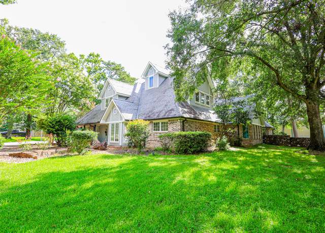 Property at 26414 Pin Oak Dr, Magnolia, TX 77354, 6 beds, 6.5 baths