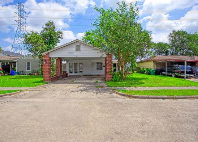 Property at 331 Terminal St, Houston, TX 77020, 4 beds, 3 baths
