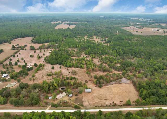 Property at 372 Dickey Loop, Bedias, TX 77831