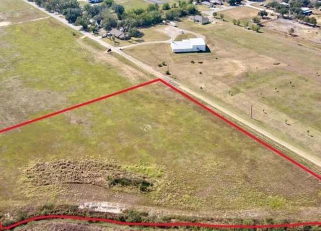 Property at 712 Earl, El Campo, TX 77437