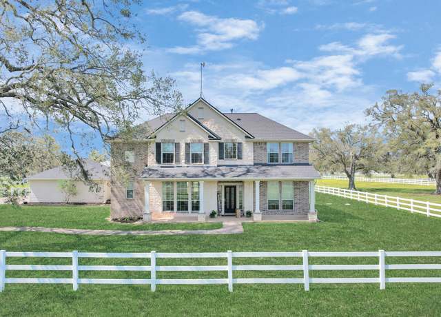 Property at 1110 Indian Rdg, Rosharon, TX 77583, 5 beds, 4 baths
