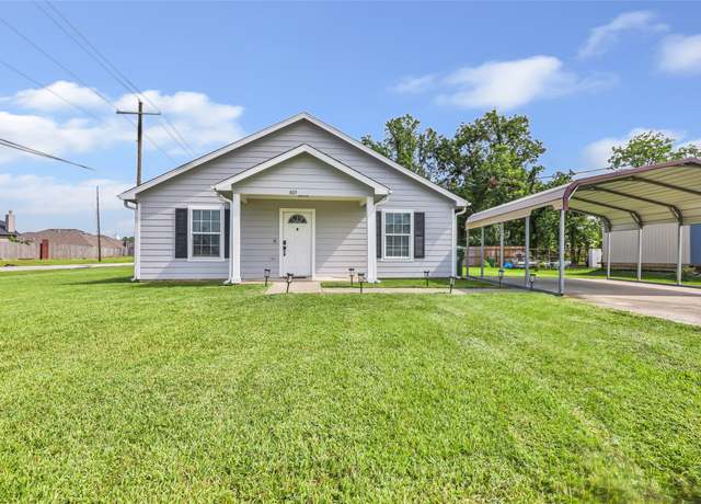 Property at 605 W Linney St, Dayton, TX 77535, 2 beds, 2 baths