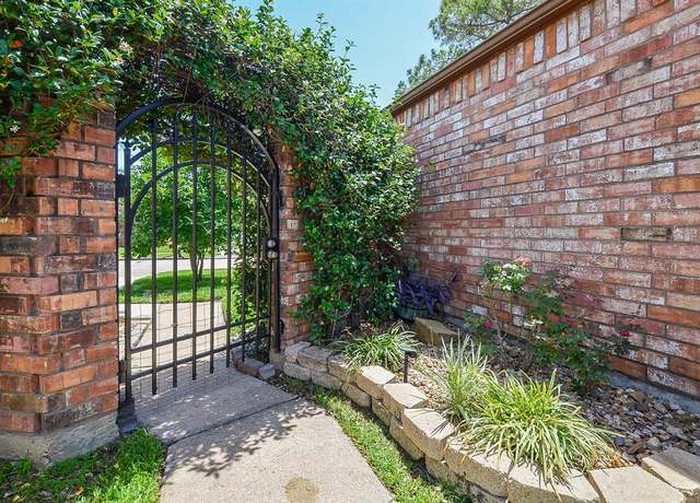 Property at 13118 Worthington, Sugar Land, TX 77478, 3 beds, 2 baths