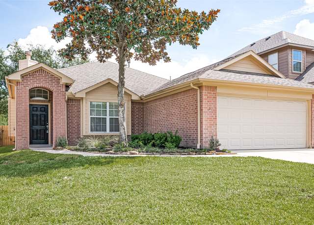 Property at 2316 Perkins Crossing Dr, Conroe, TX 77304, 4 beds, 2 baths