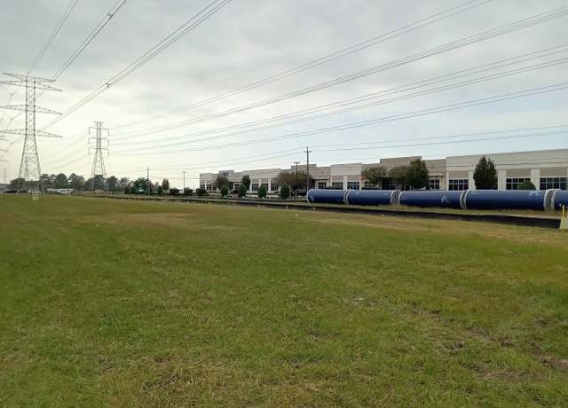 Property at 0 West Sam Houston Tr 56 Hilton Rd, Houston, TX 77066