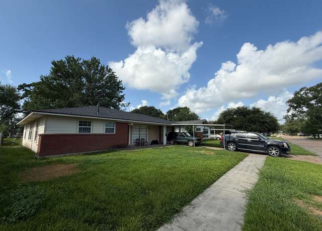 Property at 3318 Cedarcrest Dr, Pasadena, TX 77503, 3 beds, 2 baths