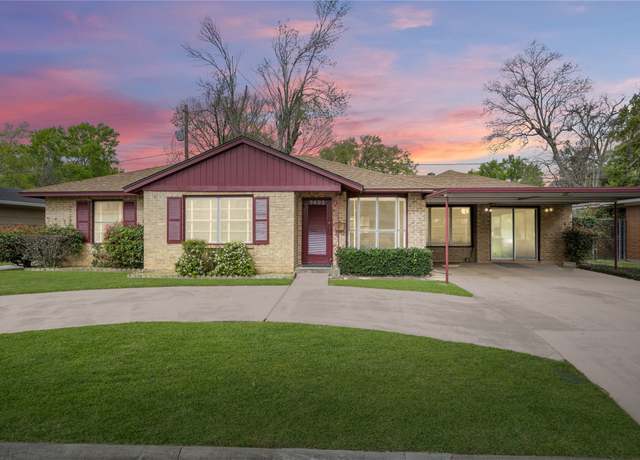 Property at 5402 Tallow Ln, Houston, TX 77021, 4 beds, 2 baths