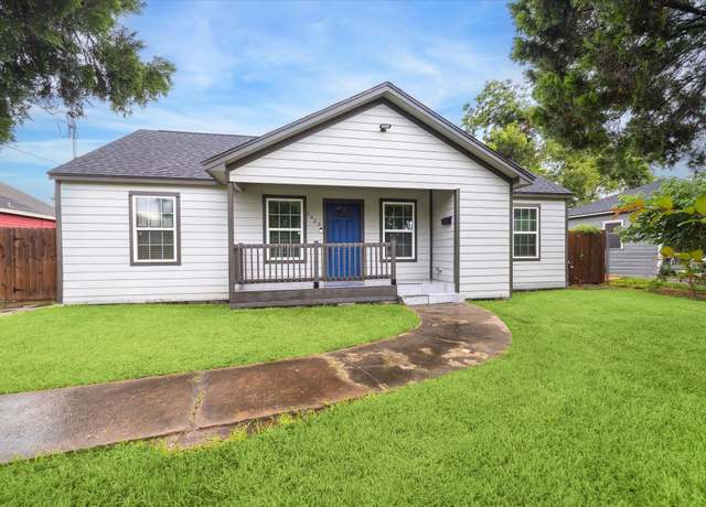 Property at 3620 Sakowitz St, Houston, TX 77026, 3 beds, 2 baths
