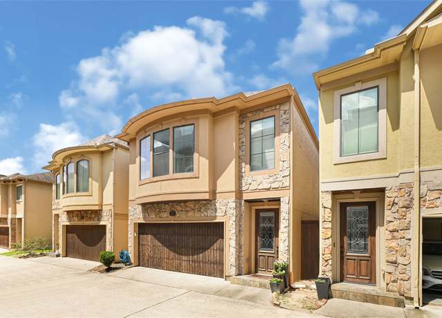Property at 327 Gregg St, Houston, TX 77020, 2 beds, 2.5 baths