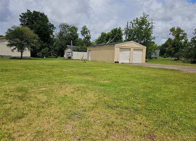 Property at 202 Cotton St, Jones Creek, TX 77541