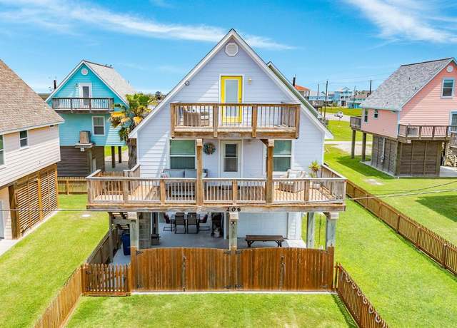 Property at 206 Sea Oats Dr, Freeport, TX 77541, 3 beds, 2 baths