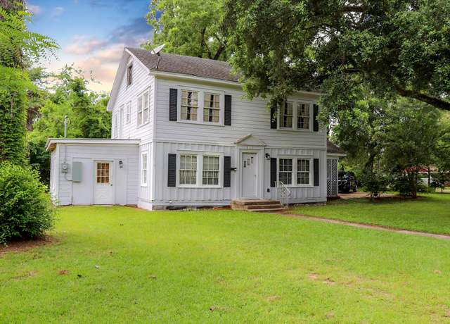 Property at 312 Dunnam Ave, Cleveland, TX 77327, 5 beds, 2 baths