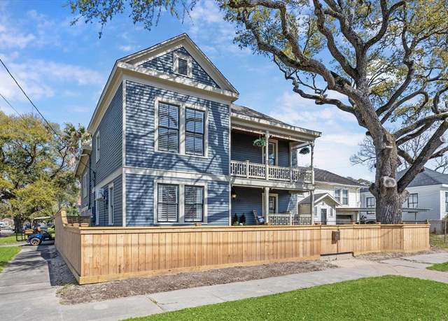 Property at 1804 37th St, Galveston, TX 77550, 3 beds, 3 baths