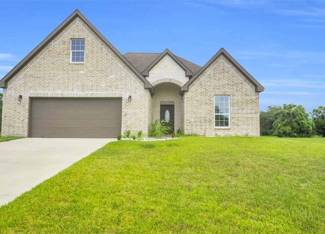Property at 632 Mill Rd, Angleton, TX 77515, 4 beds, 2 baths