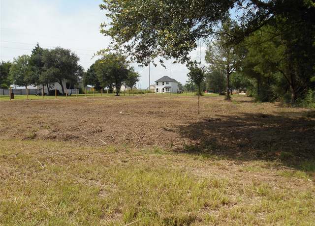 Property at 513 Primrose St, Prairie View, TX 77484