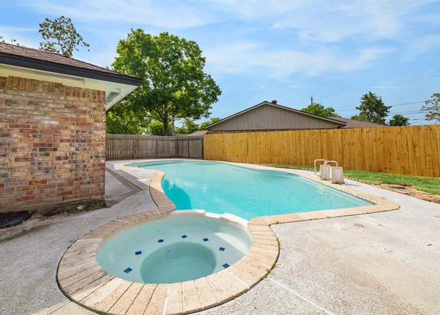 Property at 4206 Namora Ln, Houston, TX 77080, 4 beds, 3 baths
